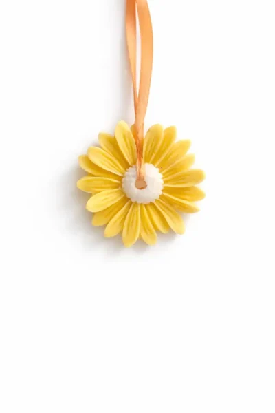 Daisy Yellow